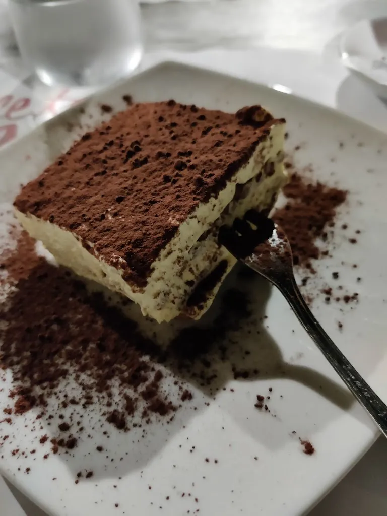 Cris Doer_Hosteria Le Muraccia_Borgo Hermada_review