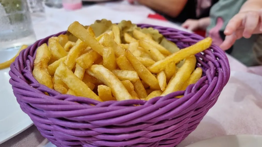 La Pizzaccia_Borgo Podgora_slider_image_3