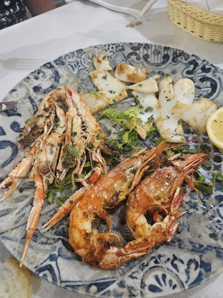 Ristorante Grifone Di Testi Alfio_Borgo Sabotino-Foce Verde_slider_image_2