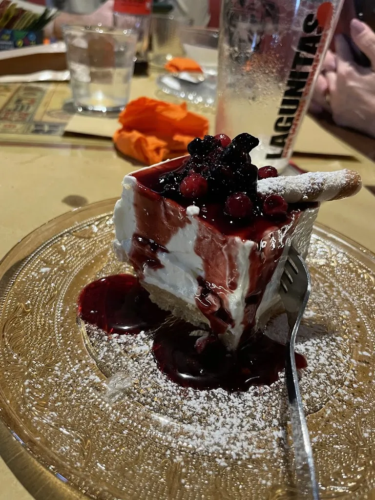 Gilberto D._MAY FLOWER risto pub_Borgo Sabotino-Foce Verde_review