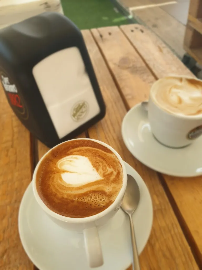 Menu_Cafe' del Mar_Borgo Sabotino-Foce Verde_immagine_5