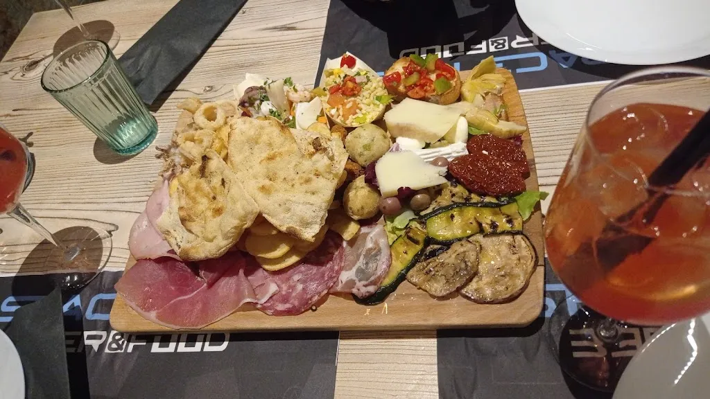 Carla_Spacetime Ristopub_Borgo Sabotino-Foce Verde_recensione