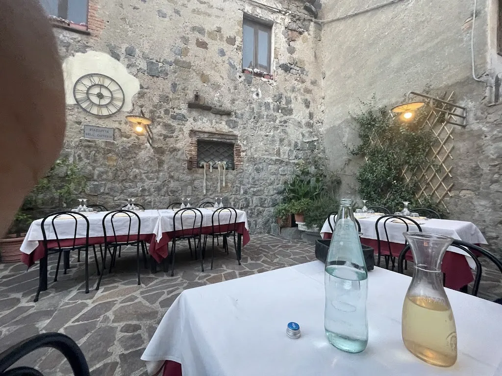 Trattoria Da Picchietto_Bolsena_slider_image_3