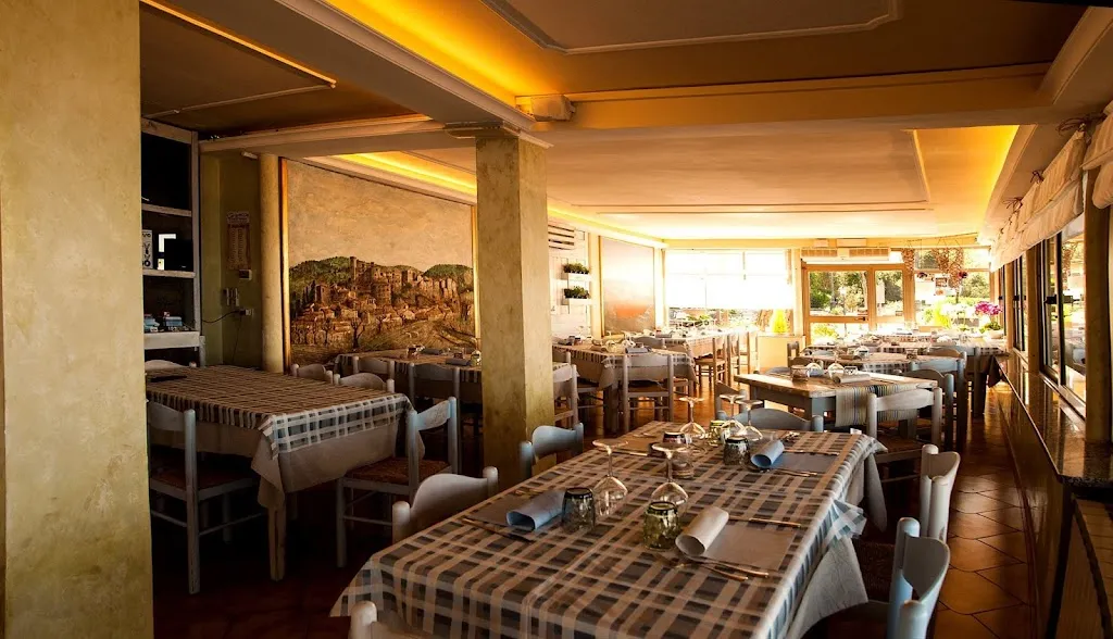 Trattoria Da Guido restaurant in Bolsena