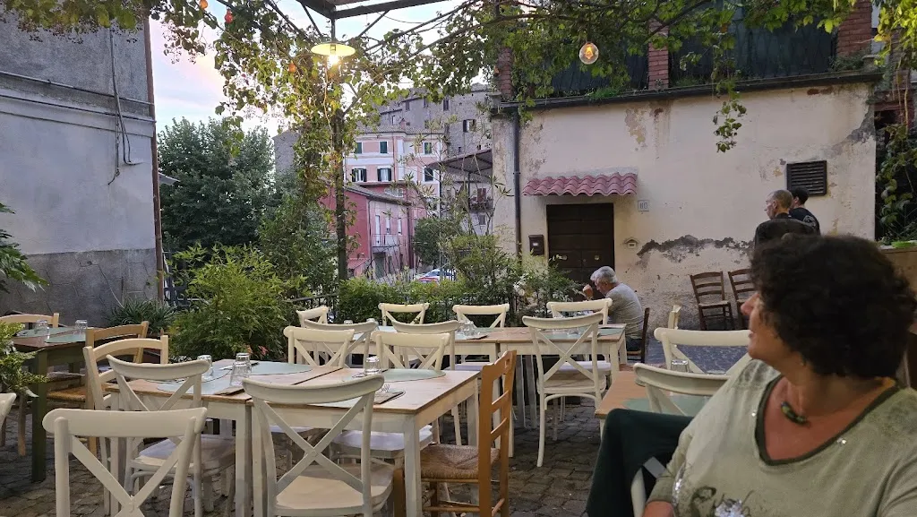 Pizzeria Tanaquilla_Bolsena_slider_image_3