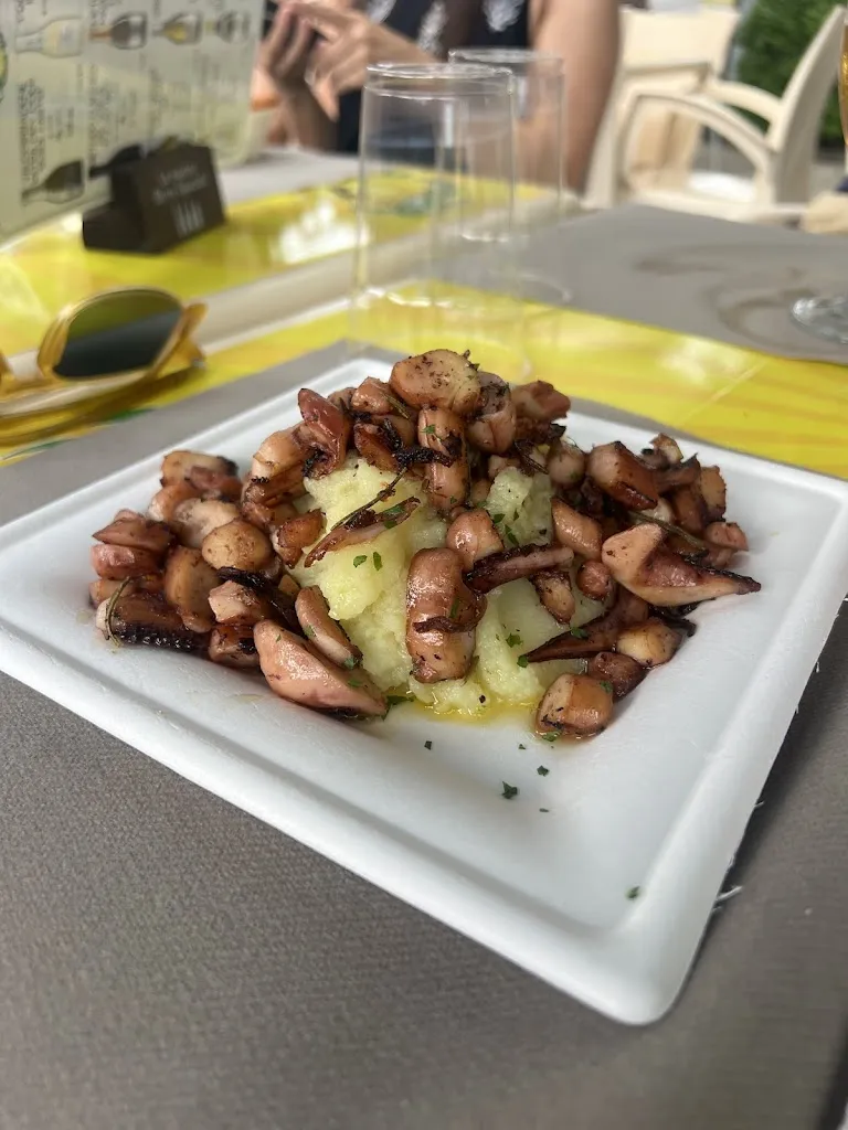 Siamak Saberi_Riva Verde Bolsena stabilimento balneare ristorante bar appartamenti_Bolsena_review