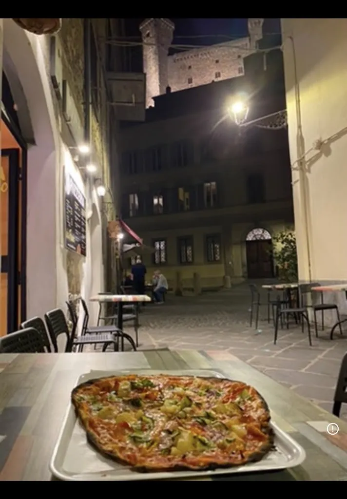 Xiao Houzi_Pizzeria Da Flavio Bolsena_Bolsena_review