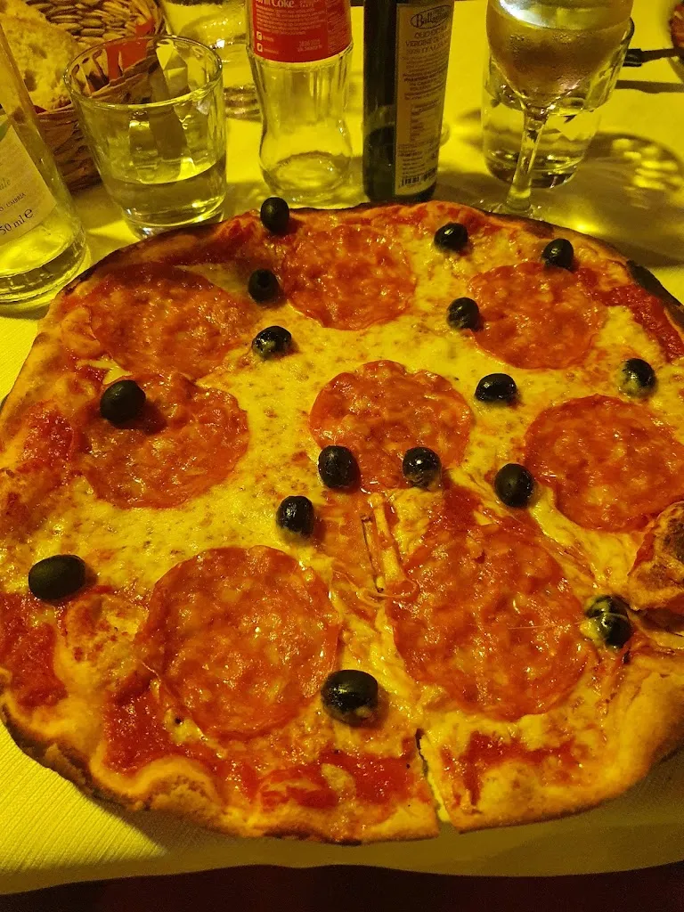 Ania Poszwa_Avalon Pizzeria- Bolsena, VT_Bolsena_review