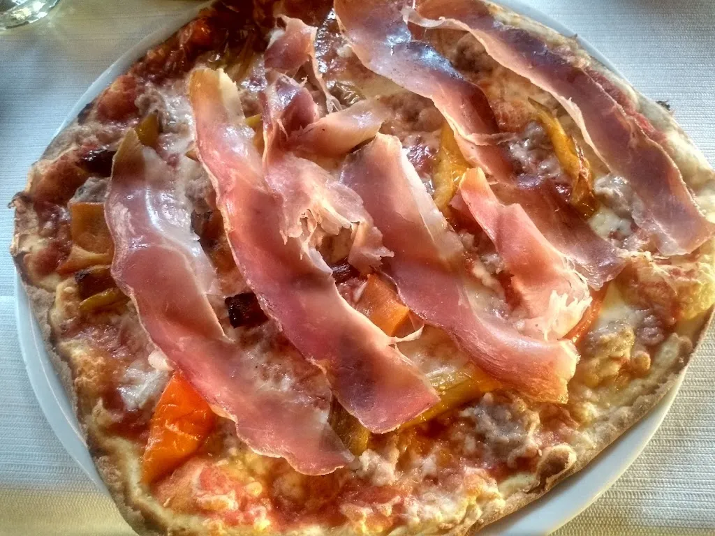 Bruce Bell_Avalon Pizzeria- Bolsena, VT_Bolsena_review