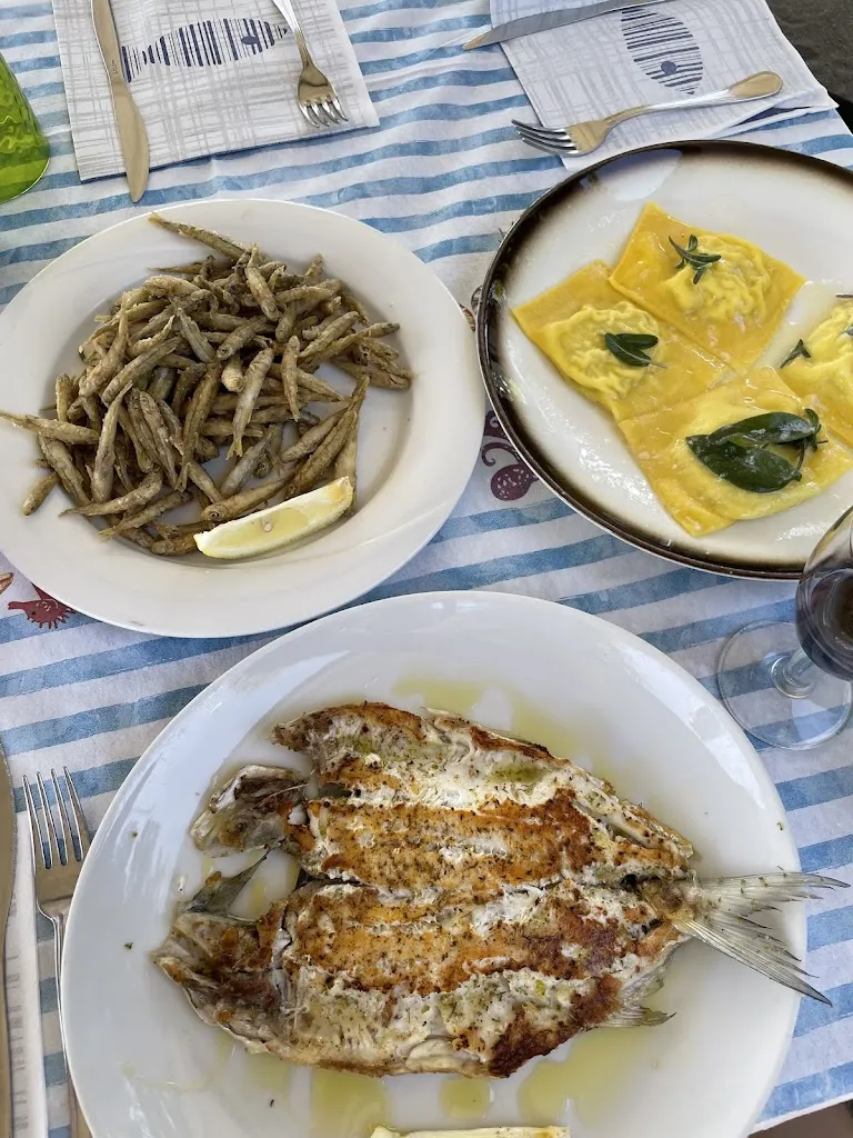 Cassie Tresl_L'Oasi del Pescatore_Bolsena_review