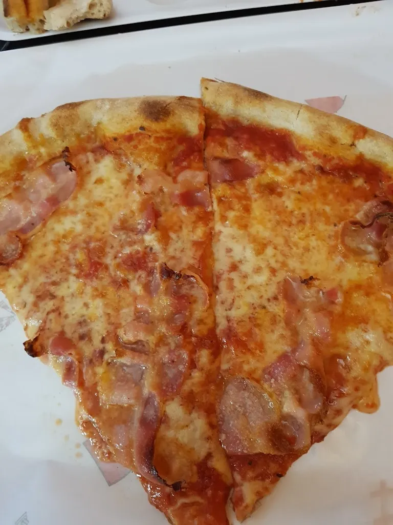 Menu_mmmhh... che pizza di Alessia e Luana_Borgo San Michele_image_8