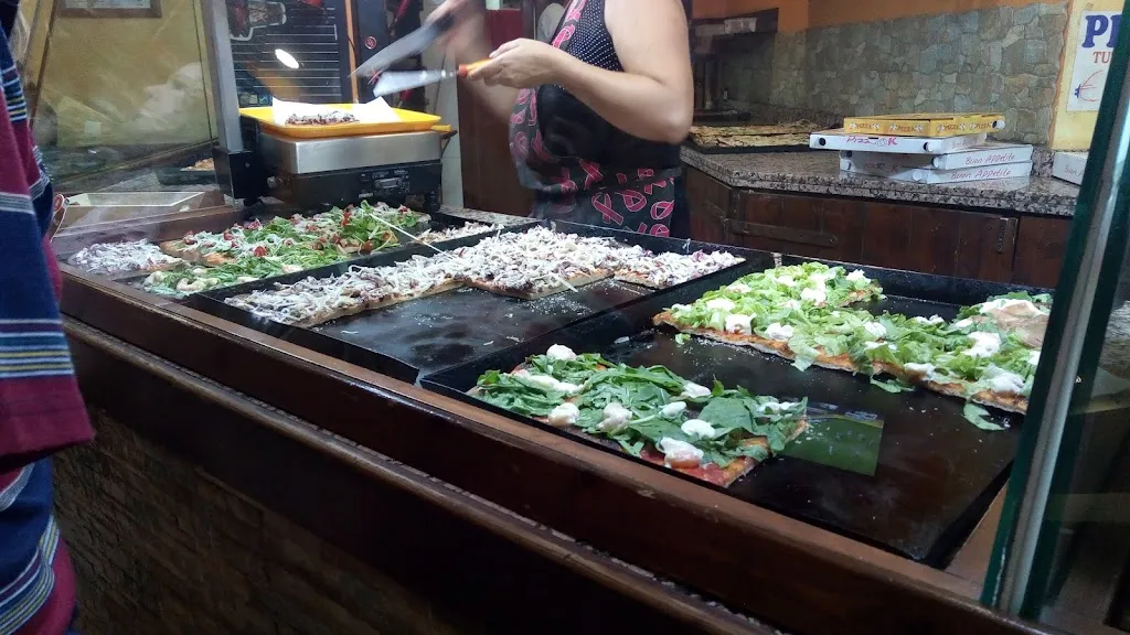 Pizzeria LOVE STORY_Borgo San Michele_slider_image_3