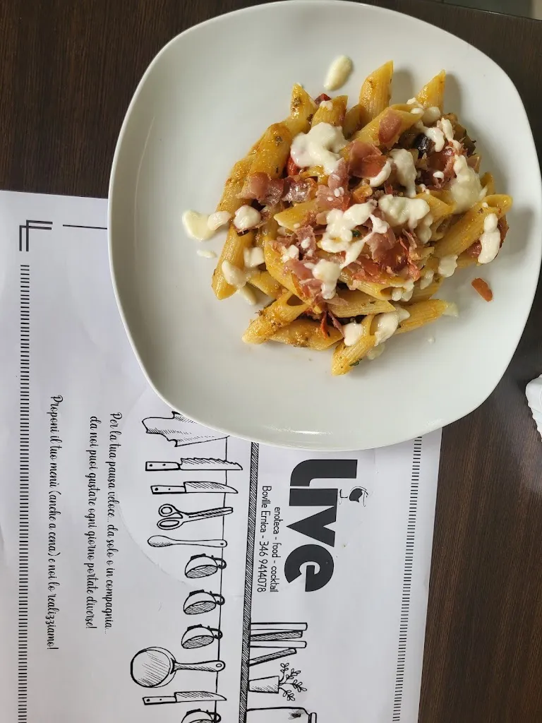 Menu_Live Bar_Boville Ernica_image_1