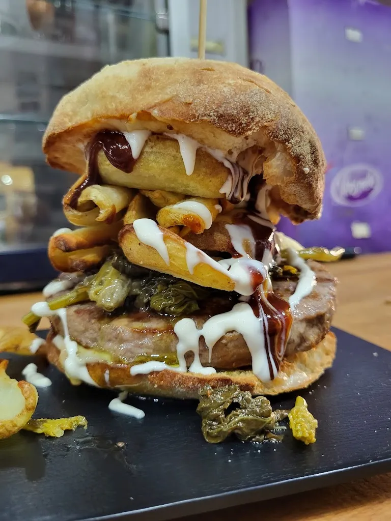 Menu_Live Bar_Boville Ernica_image_8