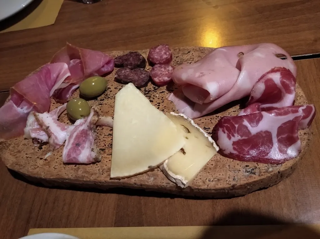 Menu_Ristorante pizzeria auff!_Borgorose_immagine_9