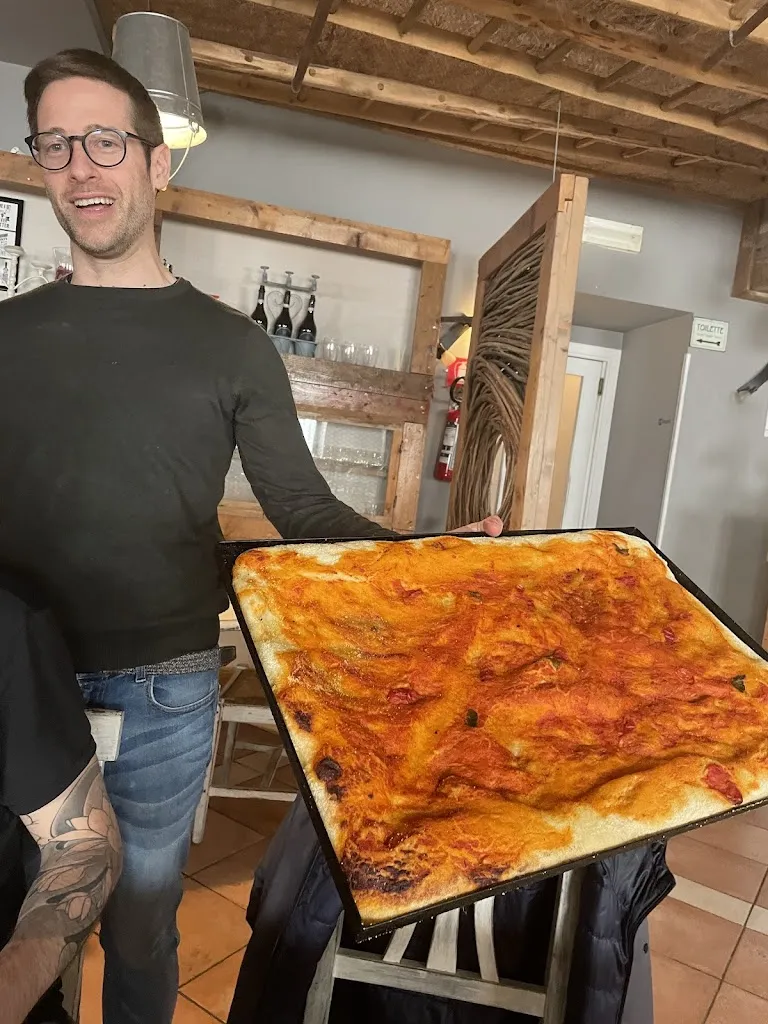 Stella Domouchtsidi_Casale 4.5_Borgo Lotti_review