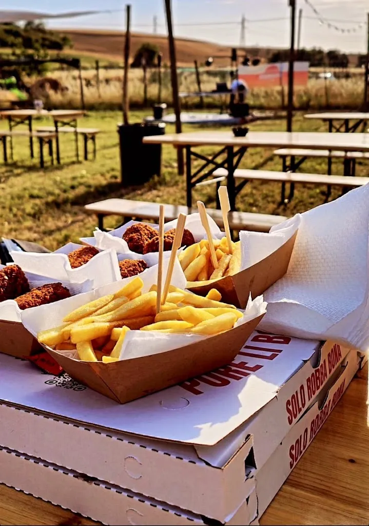 Scrocchio Pizza Romana a Legna - SAMSET Divino Amore restaurant in Borgo Lotti