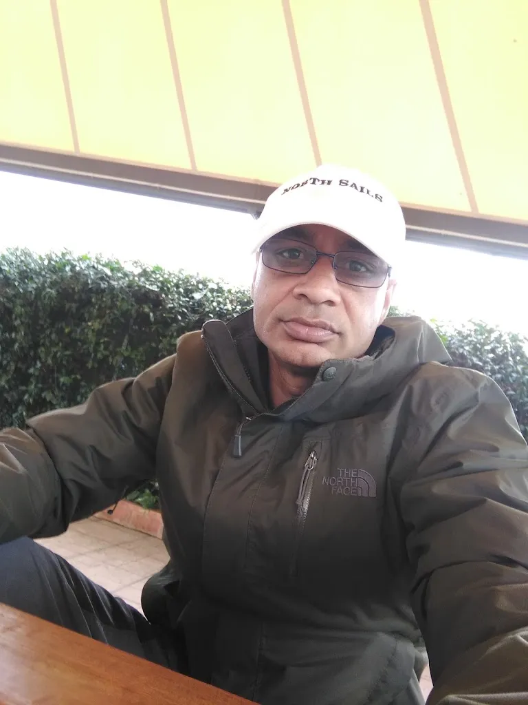 kamruzzaman md_Casale Bel Poggio_Borgo Lotti_review