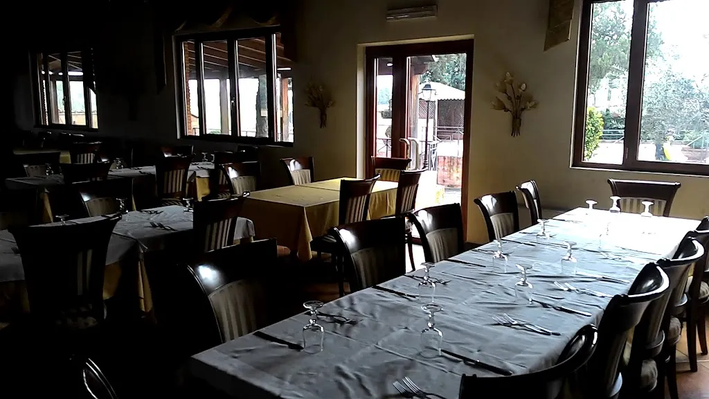 Casale Bel Poggio_Borgo Lotti_slider_image_2