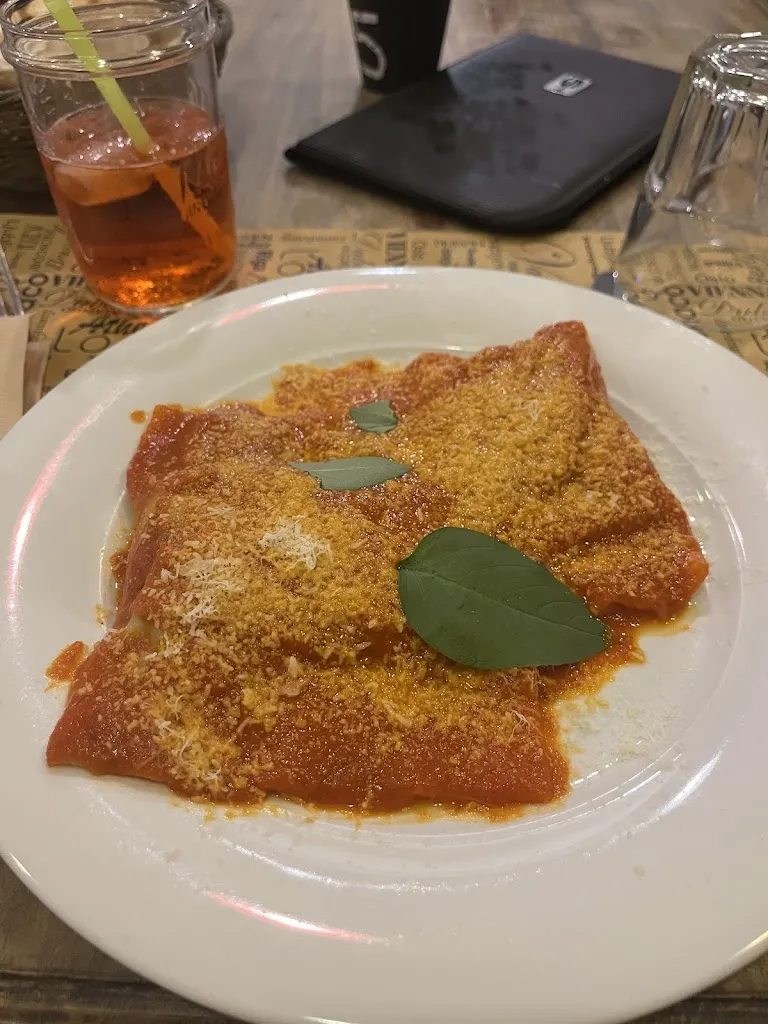 Delaney McLean_Ristorante Girasole_Borgo Lotti_review