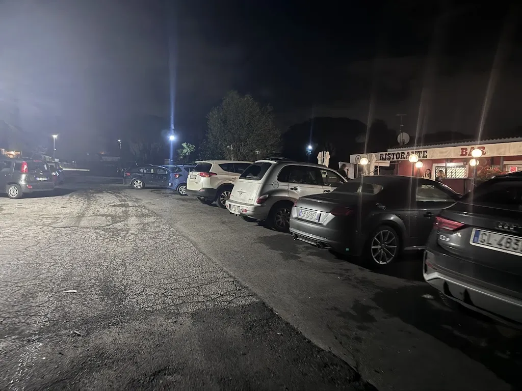 enry garcia_Patio | Ristorante - Pizzeria - Carni selezionate_Borgo Lotti_review