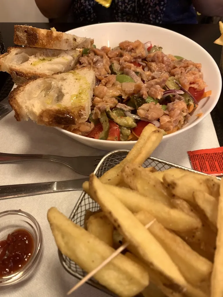 rahim mokhtari_Puglià_Maximo_Borgo Lotti_review