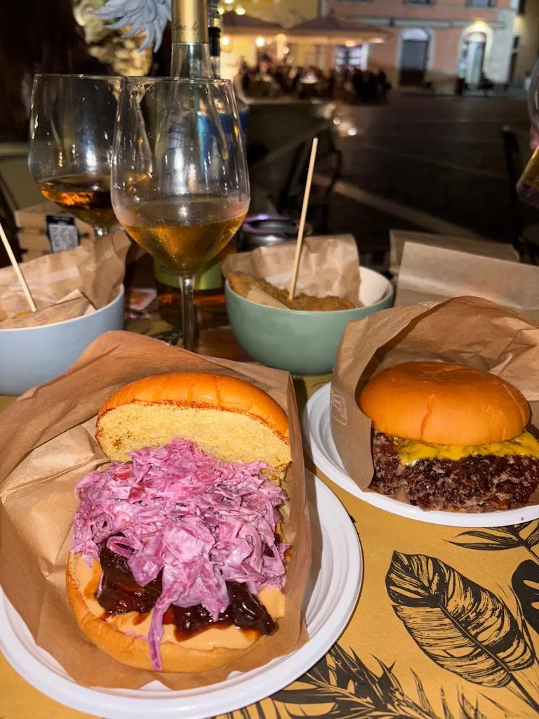 Little Jungle_Tagliacozzo_slider_image_2