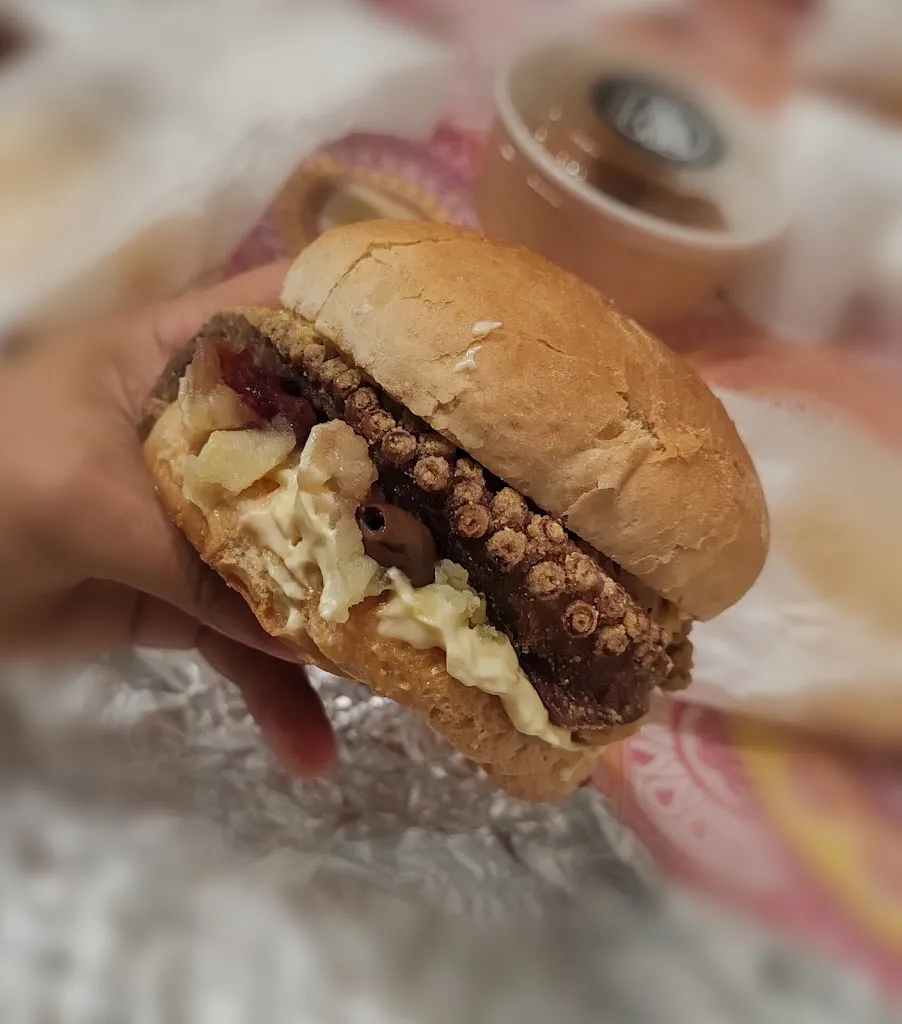 GENNARO G_5percento Quality Burgers & Things_Borgo Lotti_review