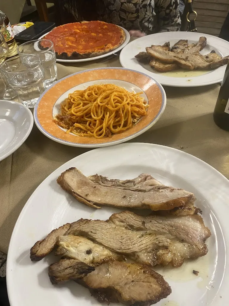 Maria Papadopoulou_Ristorante Pizzeria Il Casale Roma_Borgo Lotti_review