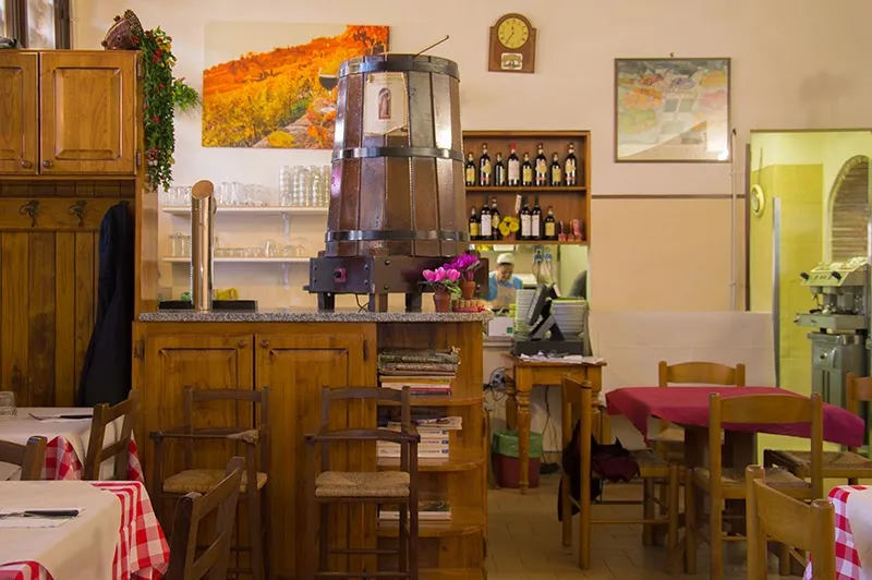 Ristorante Pizzeria Il Casale Roma restaurant in Borgo Lotti