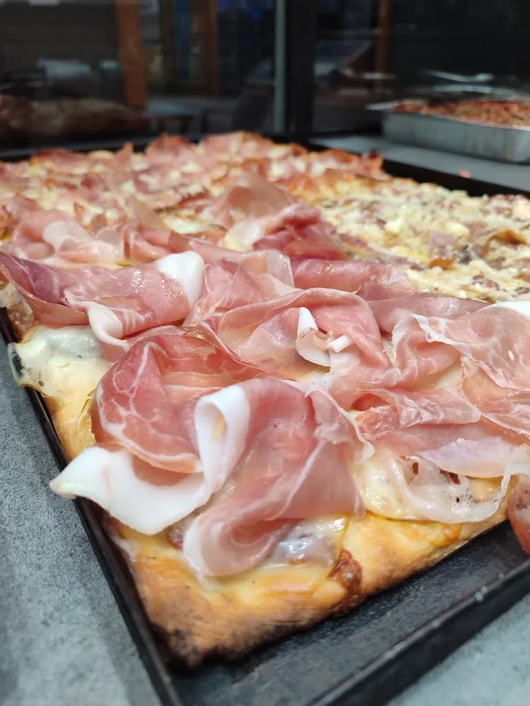 Menu_Momo Pizzeria_Borgo Lotti_image_1