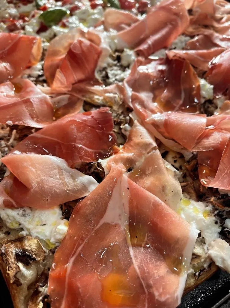 Menu_Momo Pizzeria_Borgo Lotti_image_7