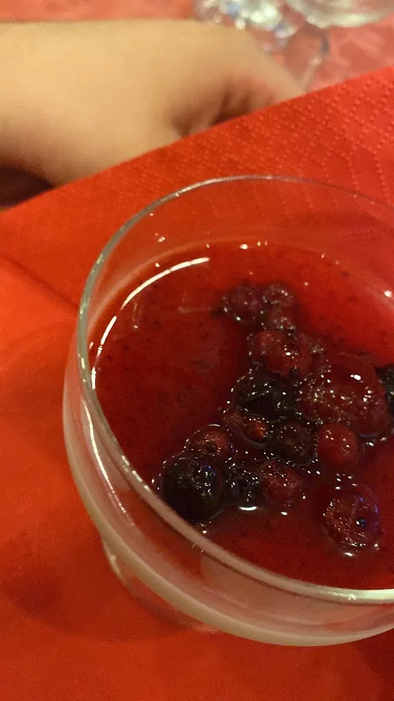 Alessandro Leone_Holiday_Broccostella_recensione