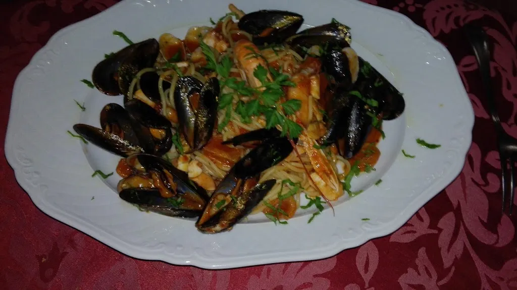 Holiday_Broccostella_slider_image_2