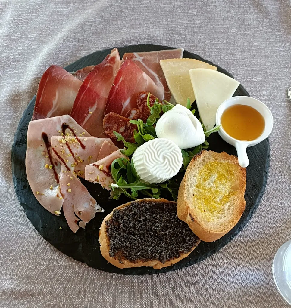 Menu_Lago Chiaro Chalet_Broccostella_image_5