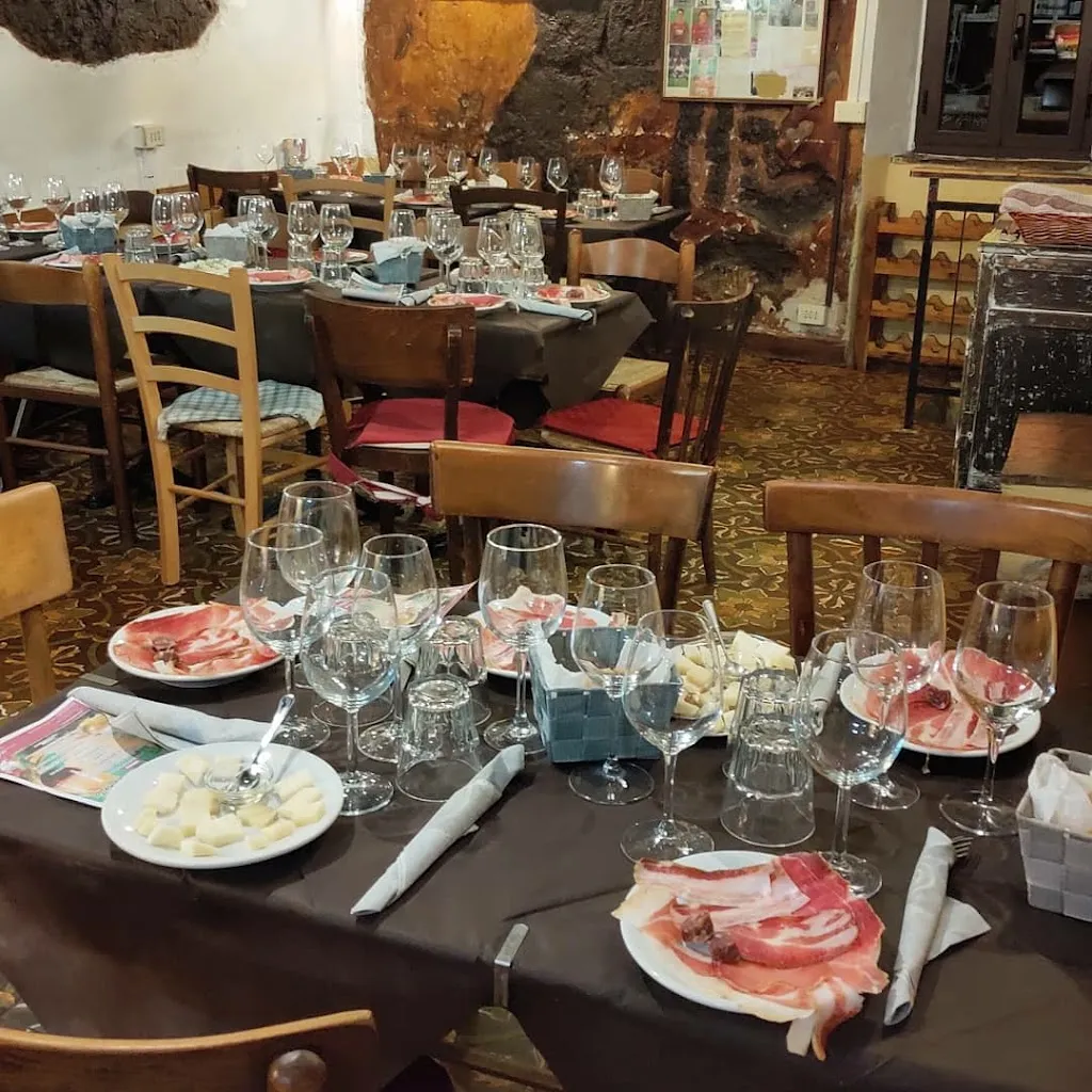 La Piazzetta Via San Giovanni 47_Calcata Nuova_slider_image_3