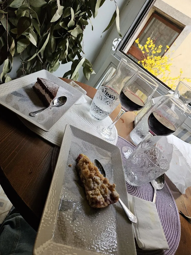 Emanuele Tozzi_Opera Ristorante Calcata_Calcata Nuova_review