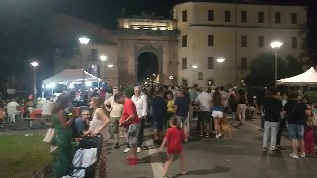 Anish Gohil_La fabbrica della pizza_Campagnano di Roma_review