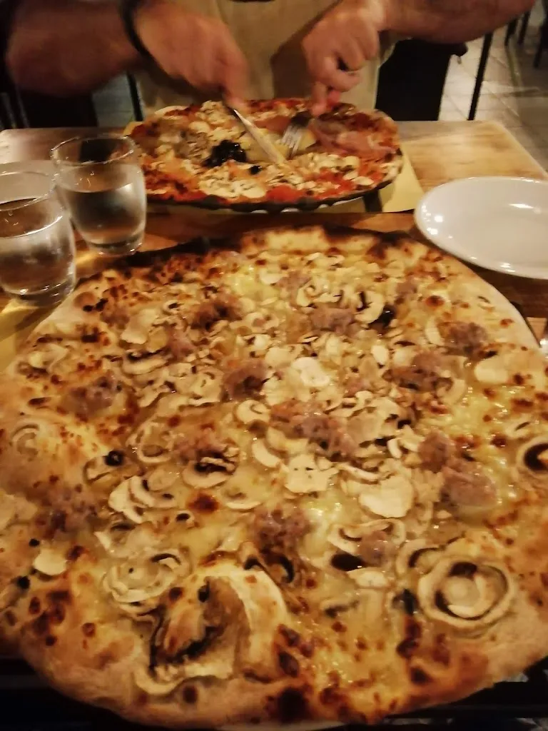 Pizzeria_Campagnano di Roma_slider_image_2