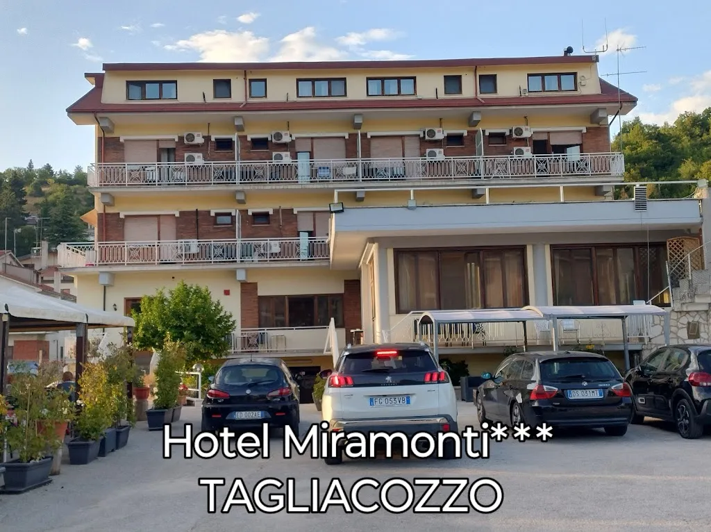 Roberto Vallone_Hotel ristorante pizzeria MIRAMONTI_Tagliacozzo_review