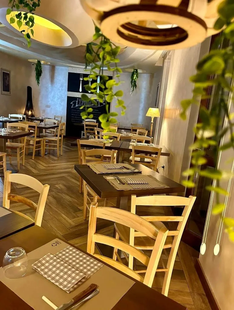 TOMAHAWK Grill & Pinsa restaurant in Campo Limpido-Favale