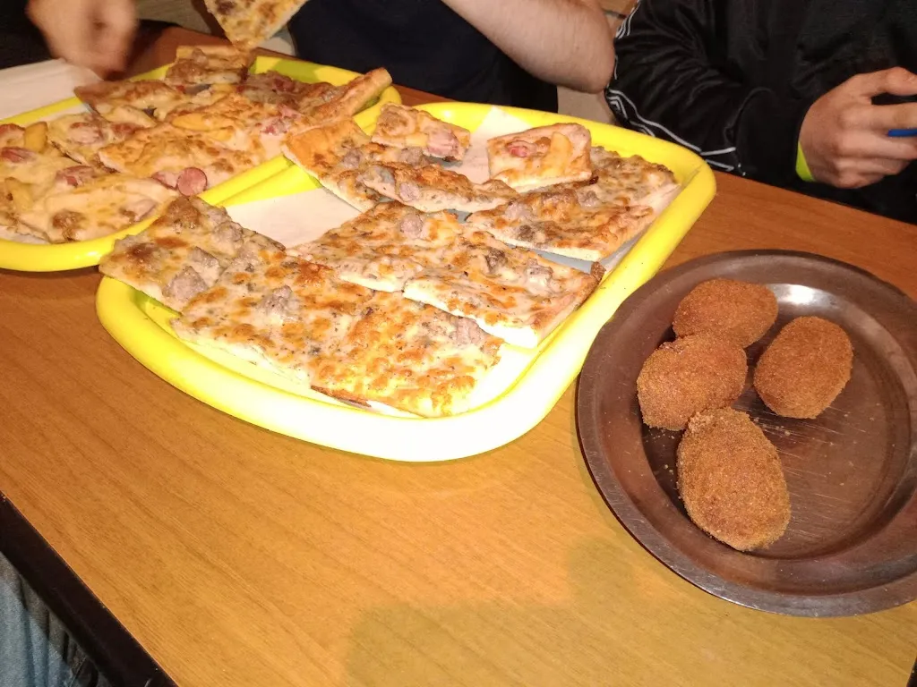 Menu_Pizzeria La Torretta_Tagliacozzo_imagen_3