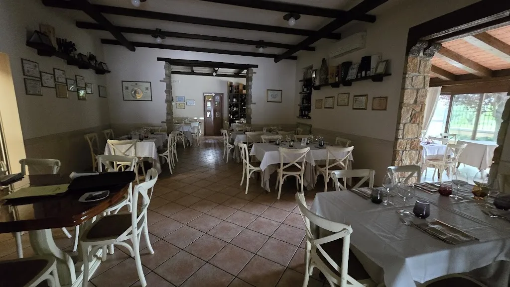 Lo Stuzzichino restaurant in Campodimele