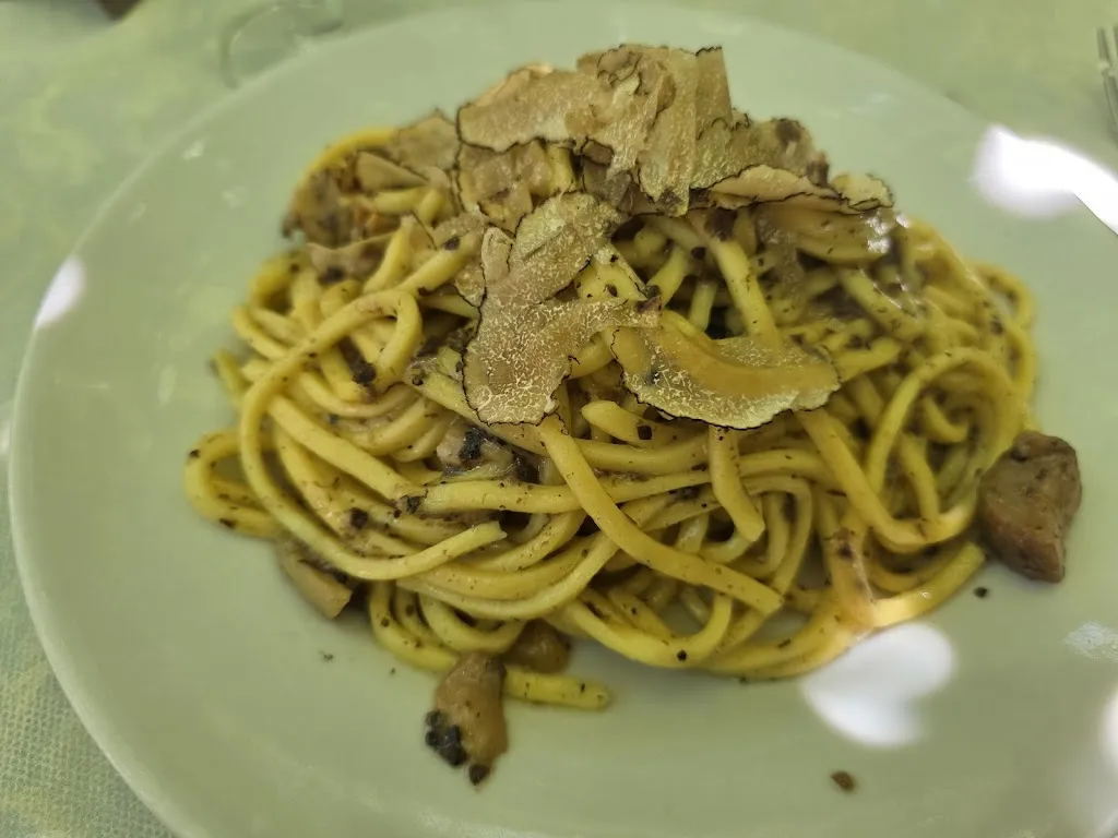 A Peppe Se Magna_Campoli Appennino_slider_image_1