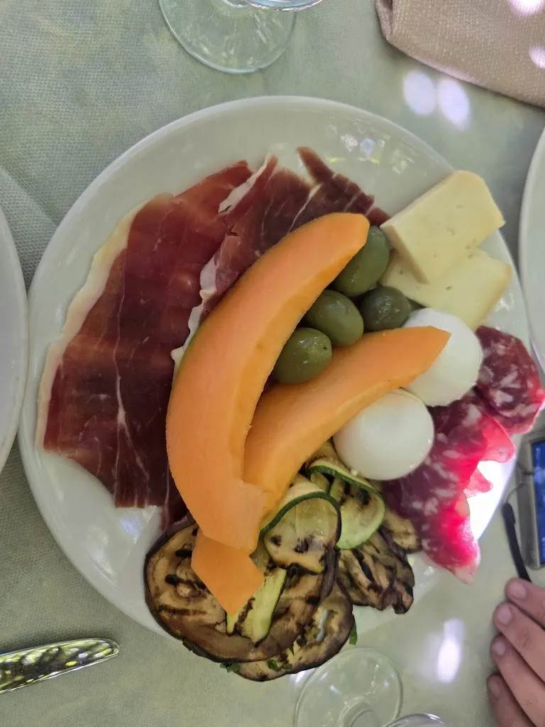 A Peppe Se Magna_Campoli Appennino_slider_image_3