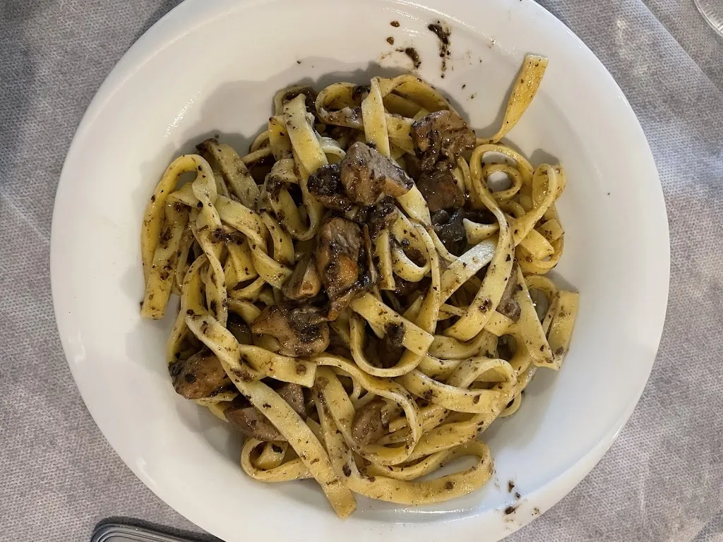 Chiara Poggi_RISTORO ZIO TOM_Campoli Appennino_review