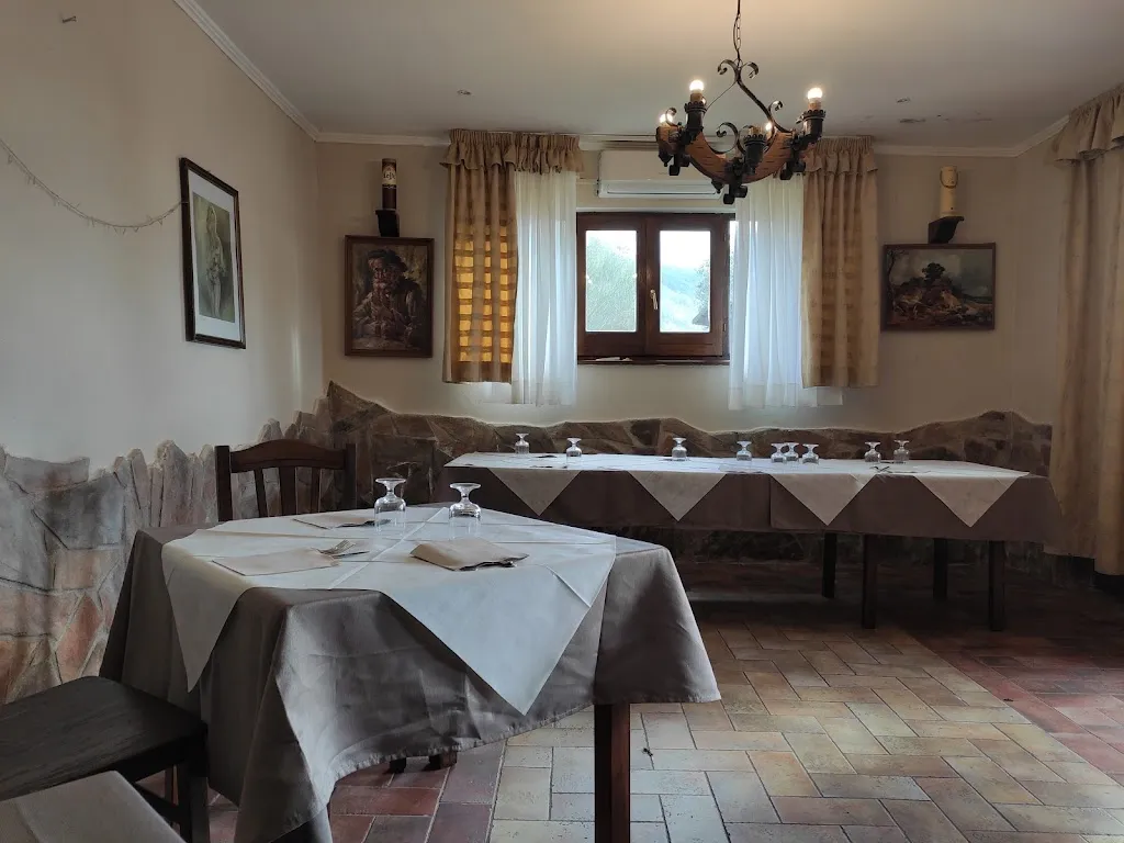 RISTORO ZIO TOM restaurant in Campoli Appennino