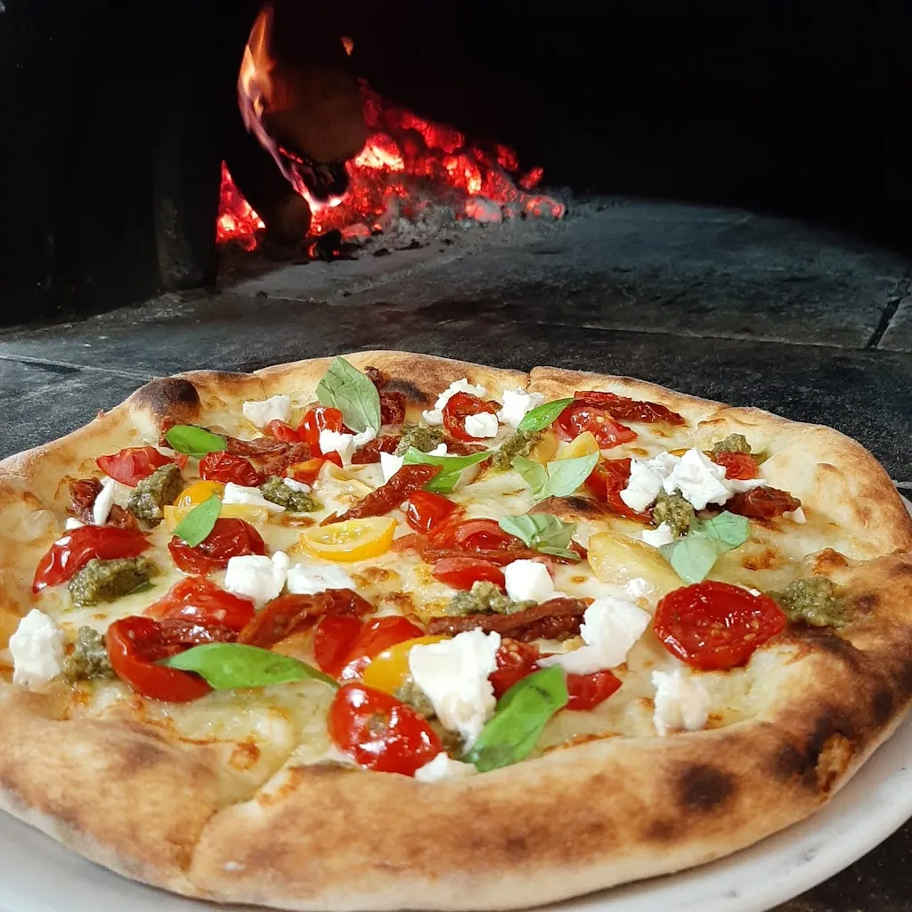 Entroterra_Campo Jemini_slider_image_2