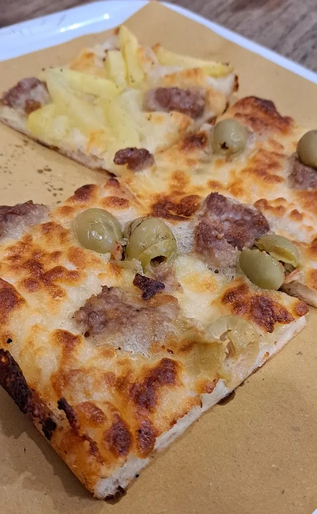 Menu_VIVARELLI in PIZZA🍕_Campo Jemini_image_3