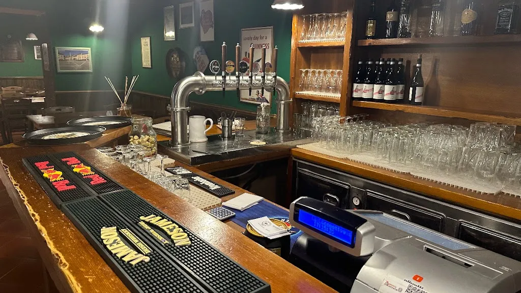 LA LOCOMOTIVA pizzeria restaurant in Tagliacozzo